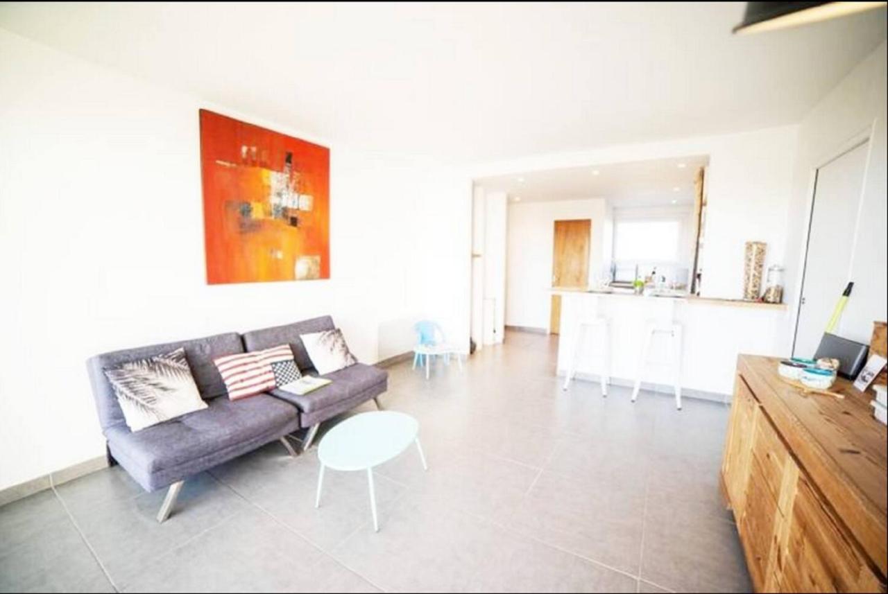 LE CALDERINI APPART - Face PLAGE WIFI et PARK Gratuit CALME - Résid Le Surcouf - CoHôteConciergerie La Grande Motte Esterno foto